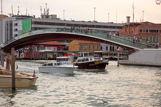 Wenecja, panorama na most Ponte della Costituzione. EU, Italia, Wenecja Euganejska.