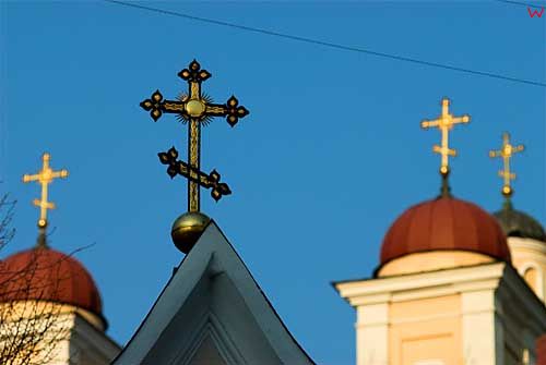 Litwa-Wilno. Prawosławne krzyże na cerkwi św. Ducha.