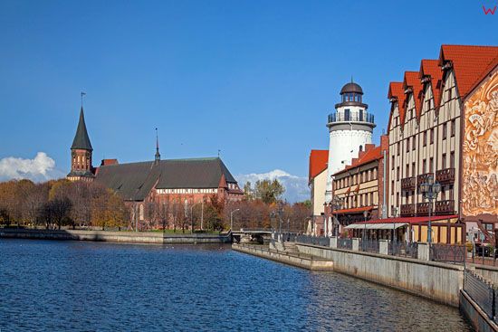 Kaliningrad, Katedra i Fish Village nad Pregola. EU, Rosja-Obwod Kaliningradzki.